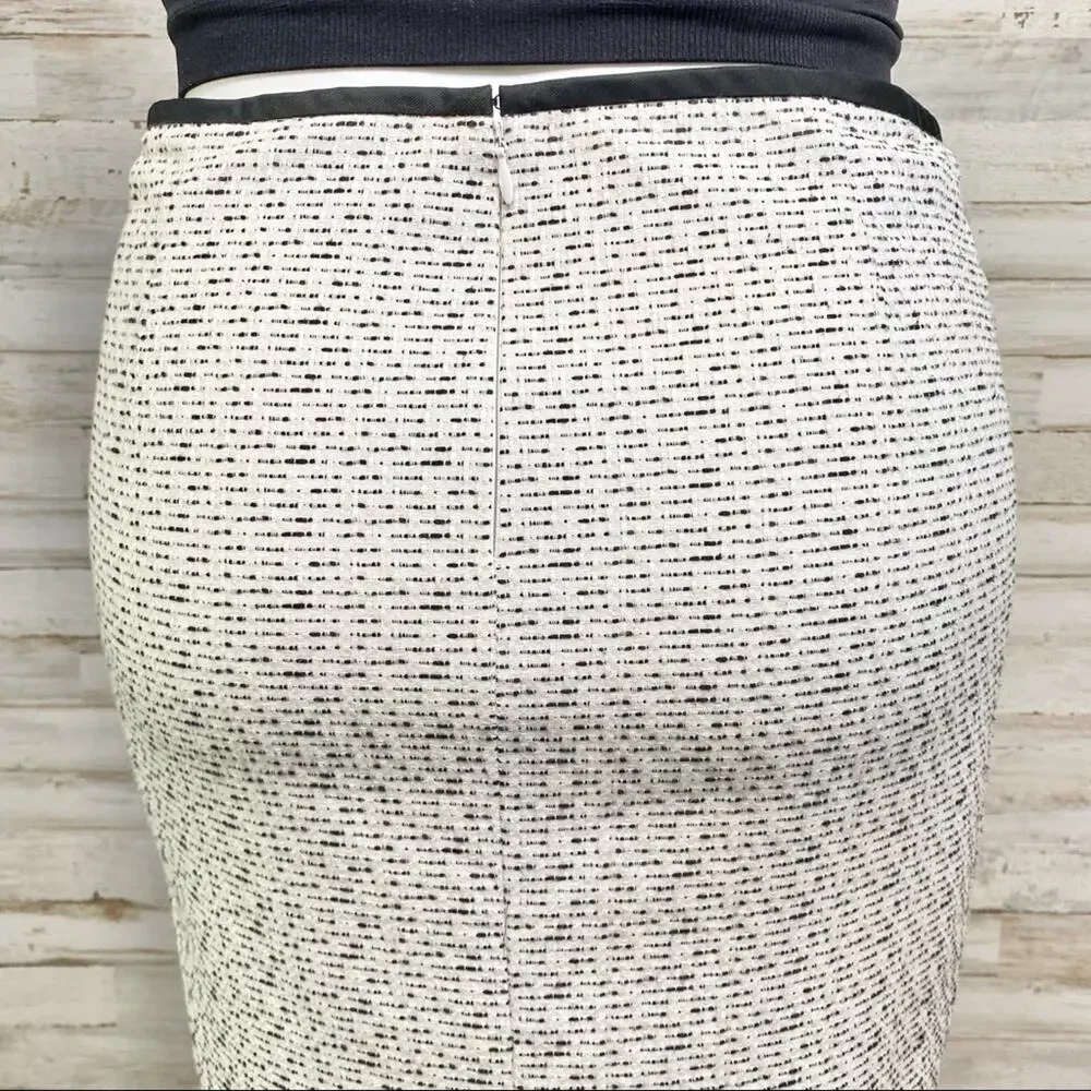 Vera Wang Lavender Label Boucle Tweed Skirt Womens Size 10  Black White Cotton - Picture 8 of 13
